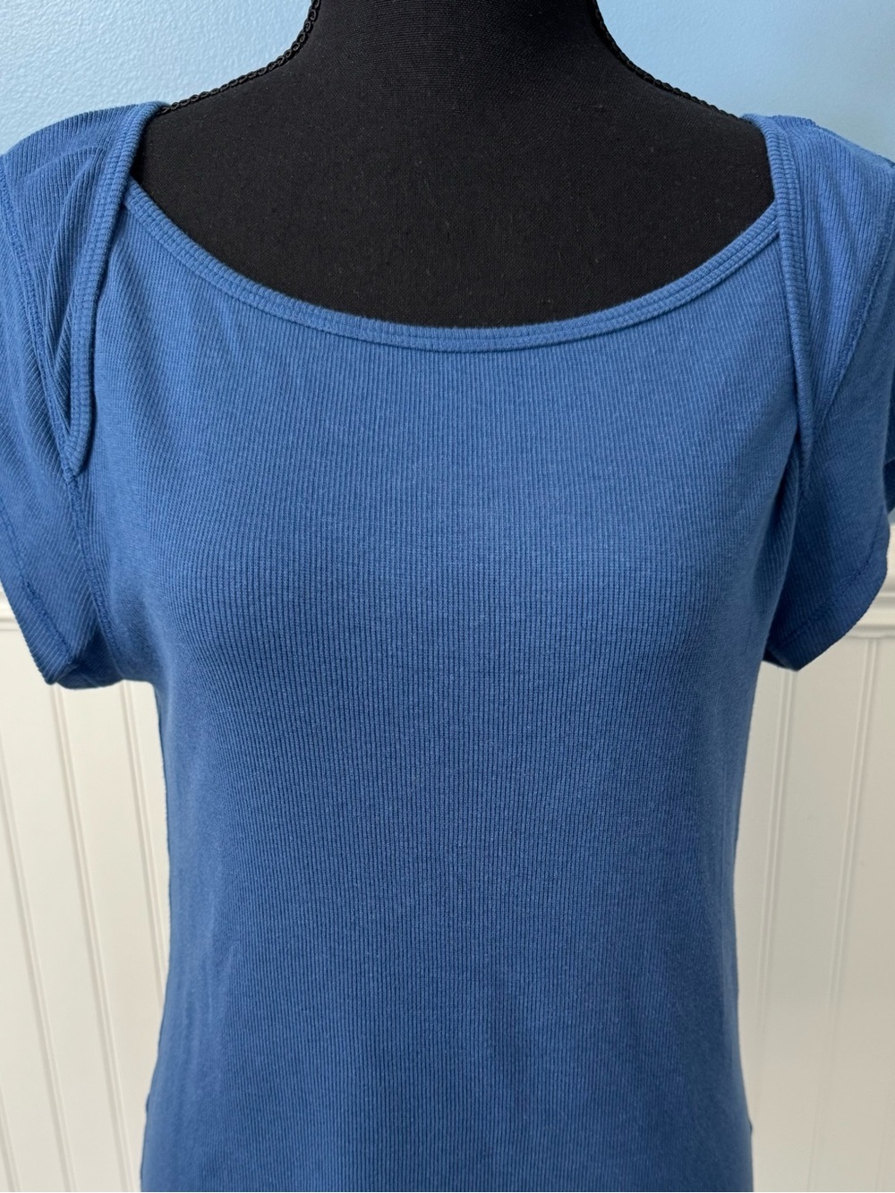 NWT Pilcro Short Sleeve Envelope Tee ~ Large Blue - Picture 2 of 5